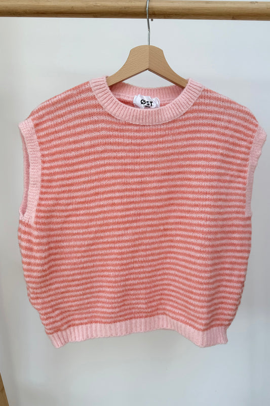 Alma Wool Vest -Peach/Pink