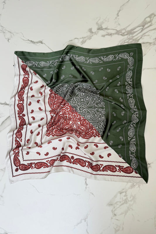Vilja Scarf -Khaki/White