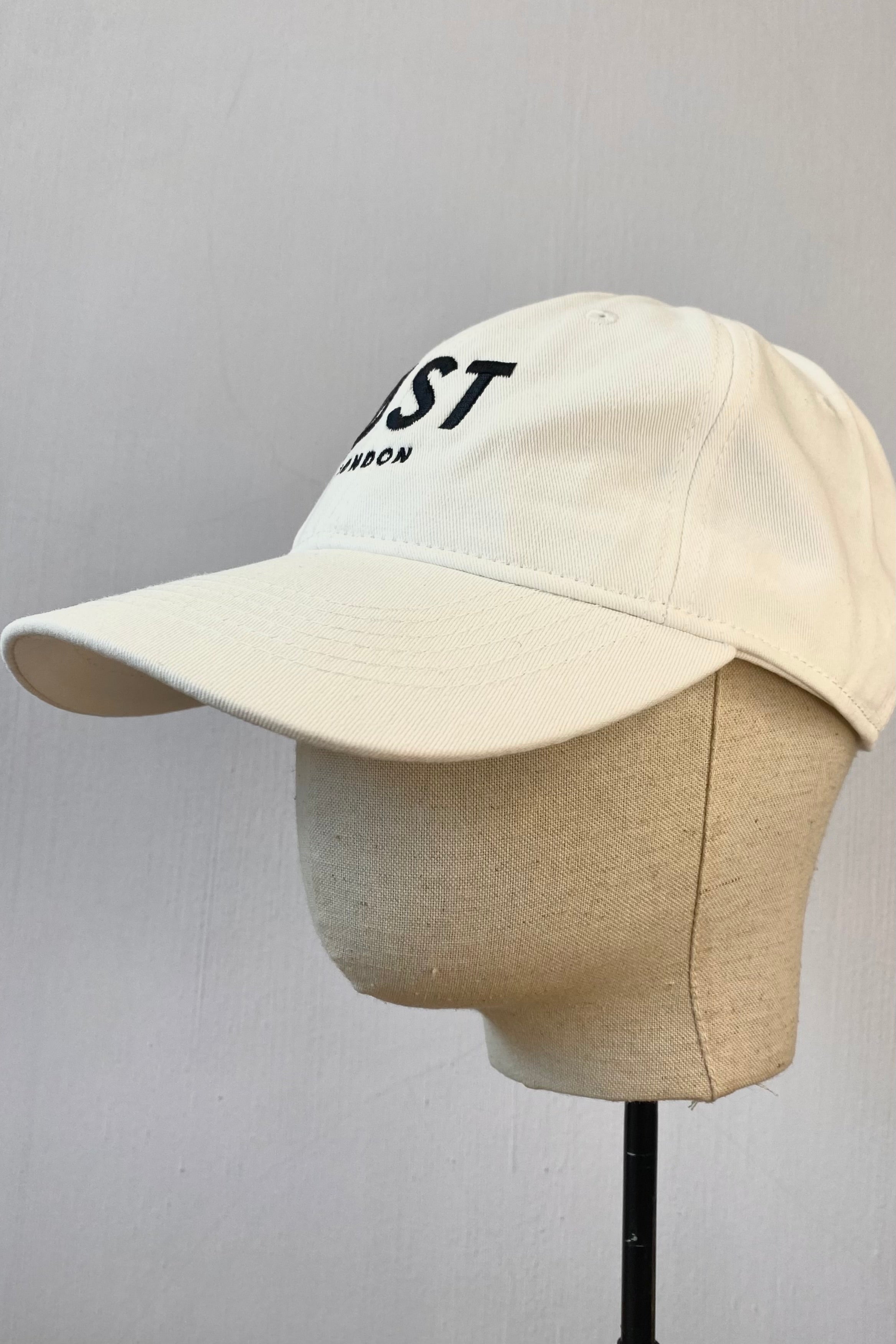 Ost London Cap White