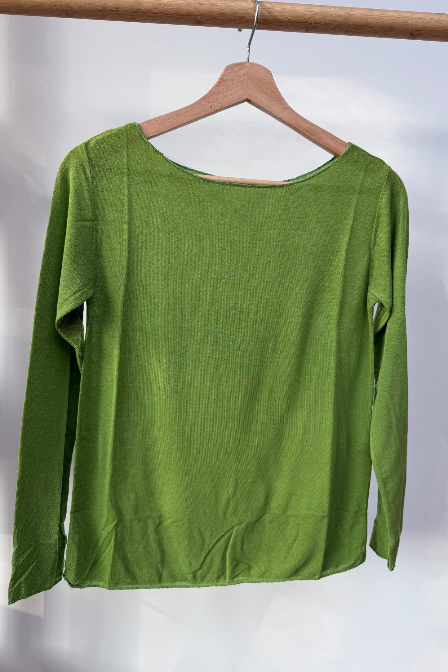 Sandra Cashmere Base Layer Wide Neck Top -Green - Øst London