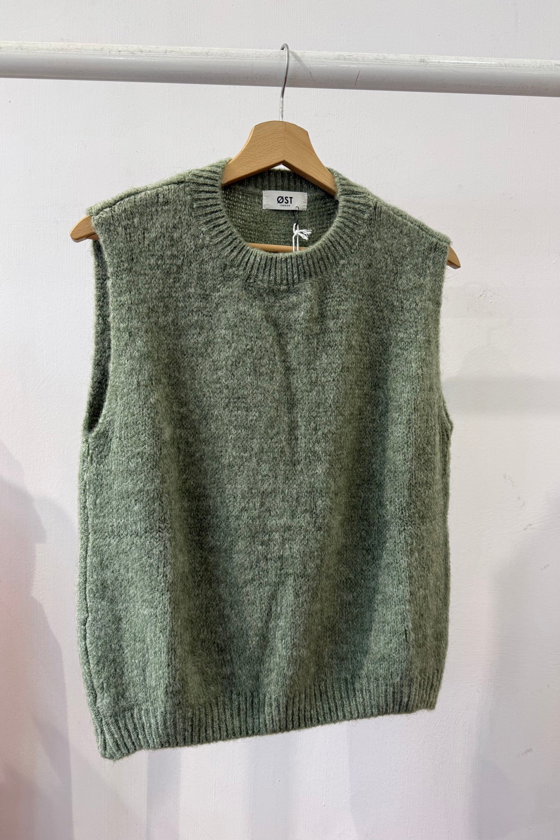 Kathrine Mohair Vest - Leaf - Øst London