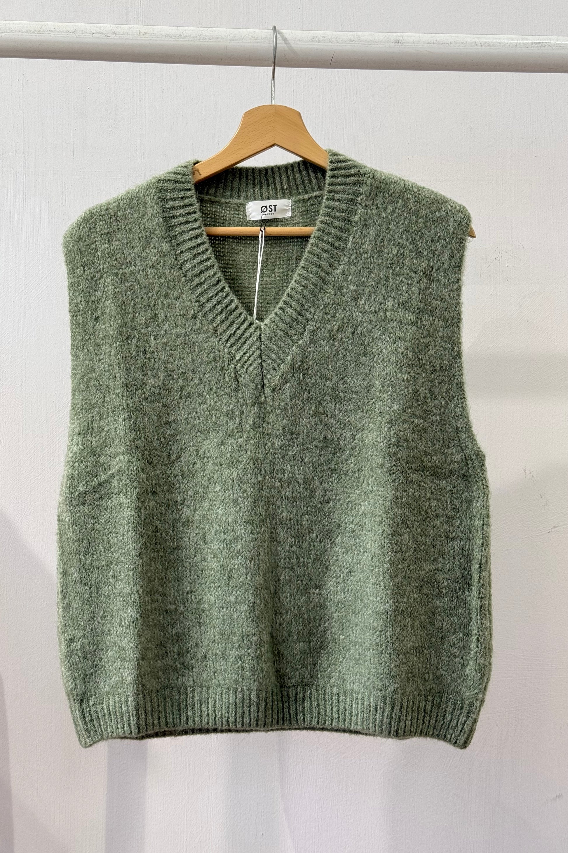 Tessa Mohair Vest -Leaf - Øst London