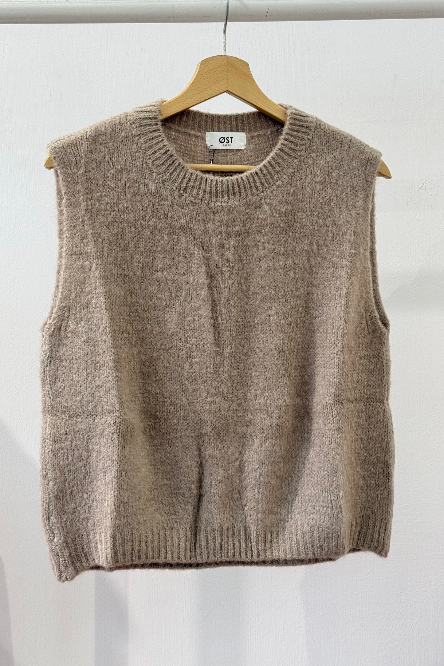 Kathrine Mohair Vest -Taupe - Øst London