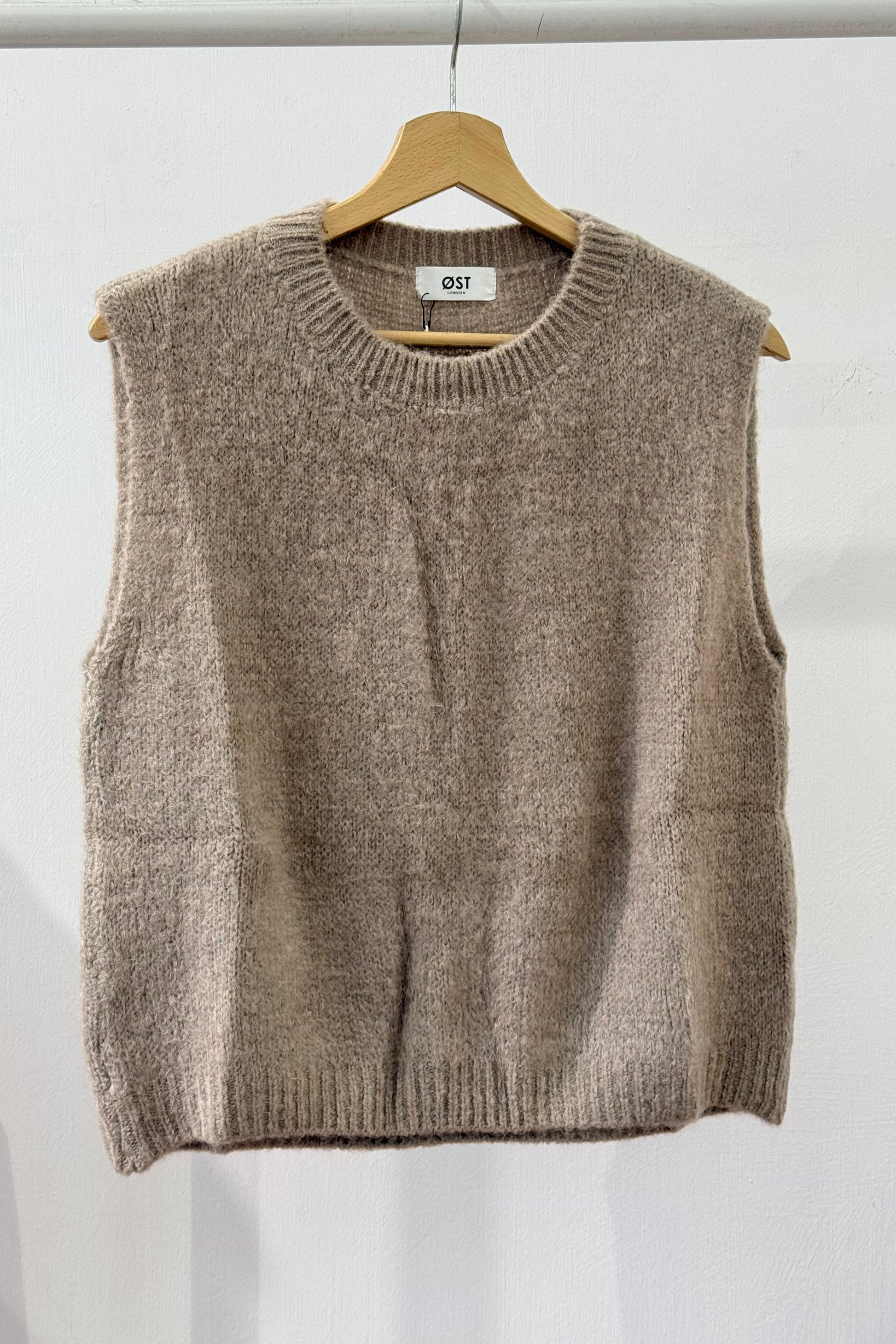 Kathrine Mohair Vest -Taupe - Øst London
