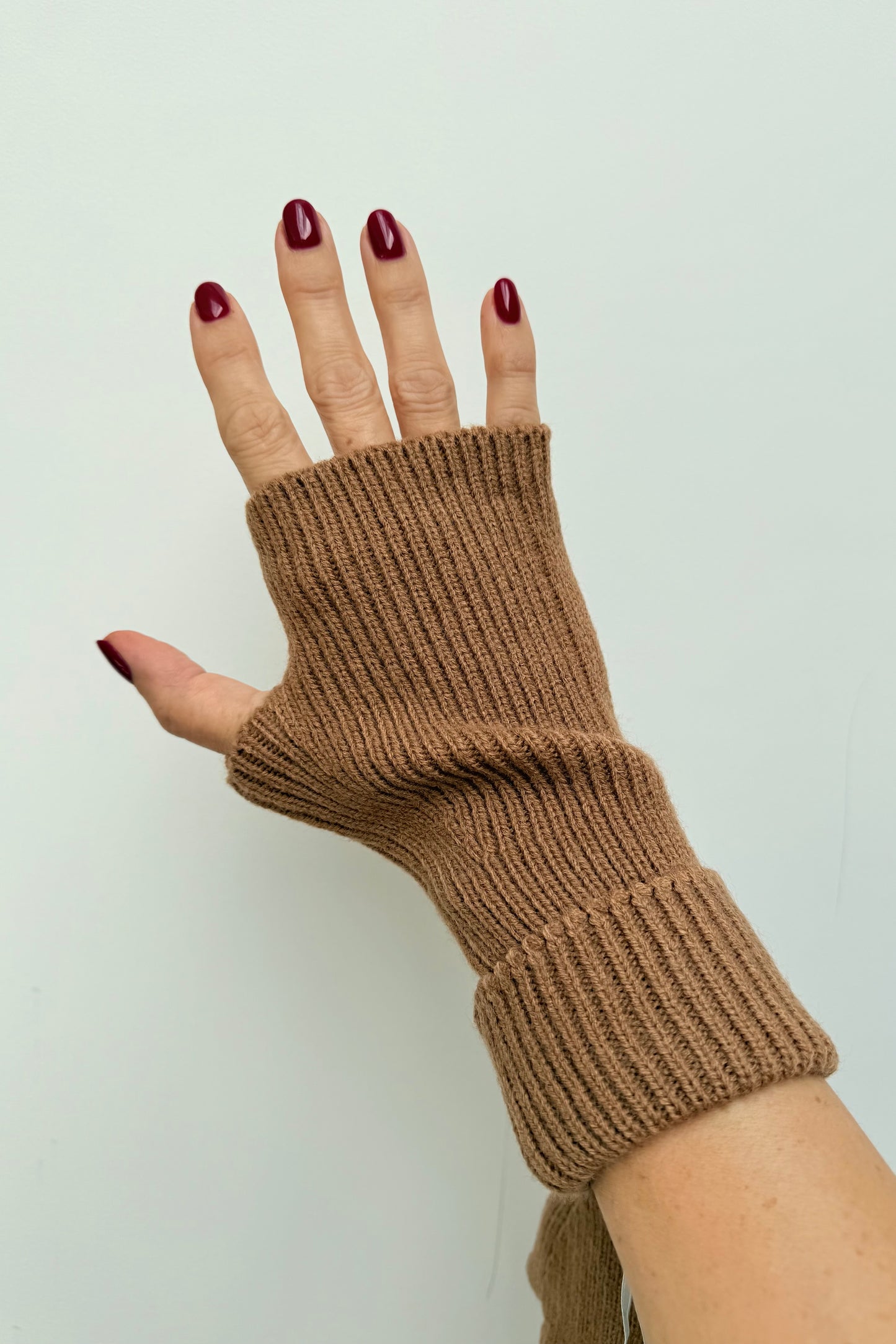 Ellen Wool Mittens -Camel