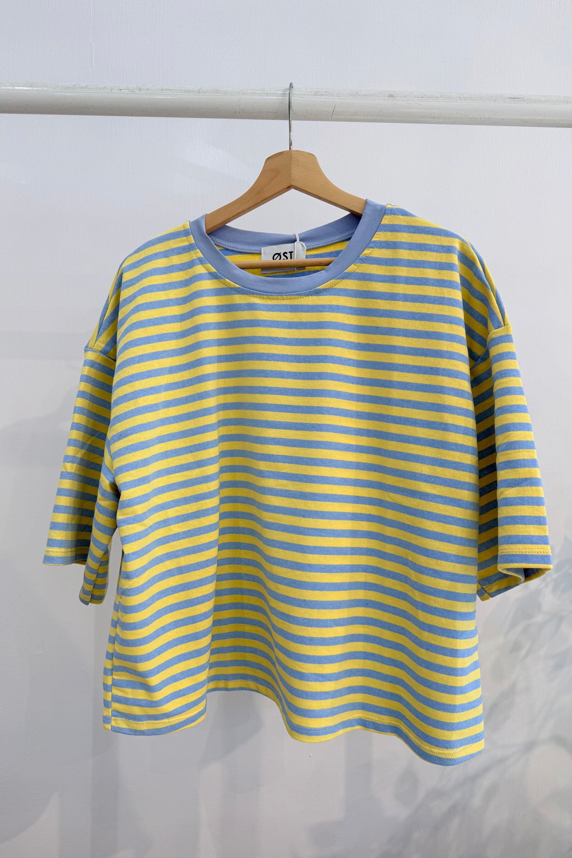 Else Striped Tee -Light Blue/Yellow - Øst London