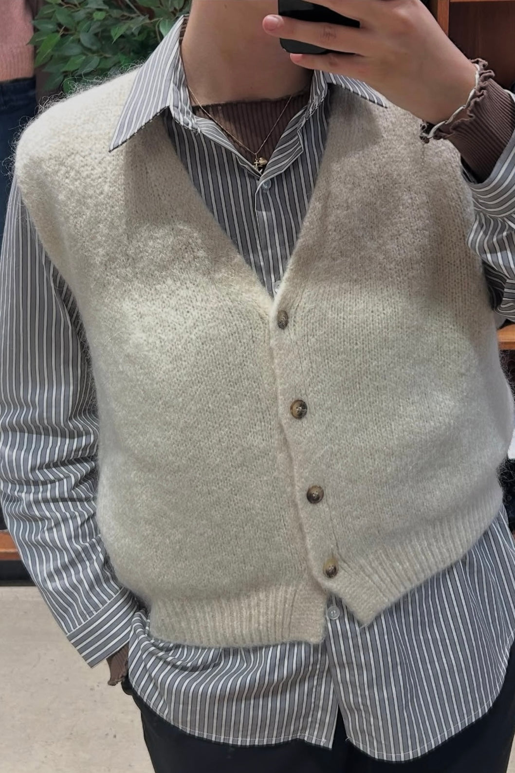 Erika Kid Mohair Vest -Cream