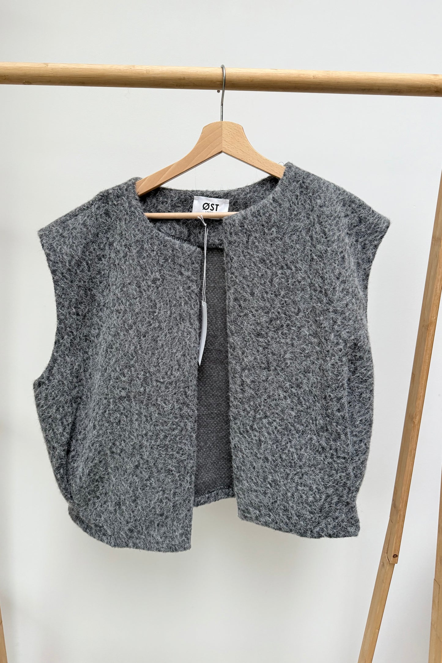 Una Vest -Grey
