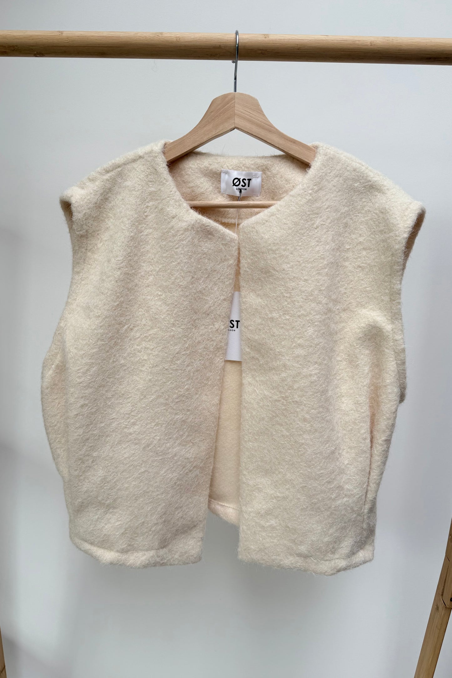 Una Vest -Cream