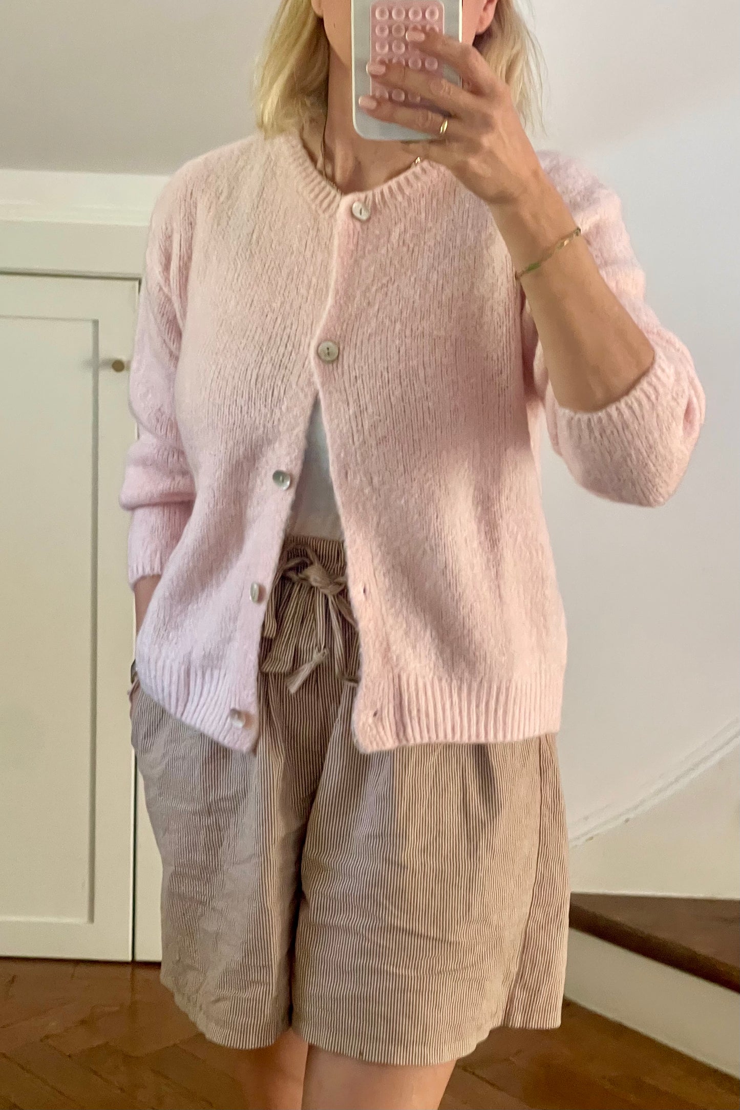woman mohair cardigan round neck