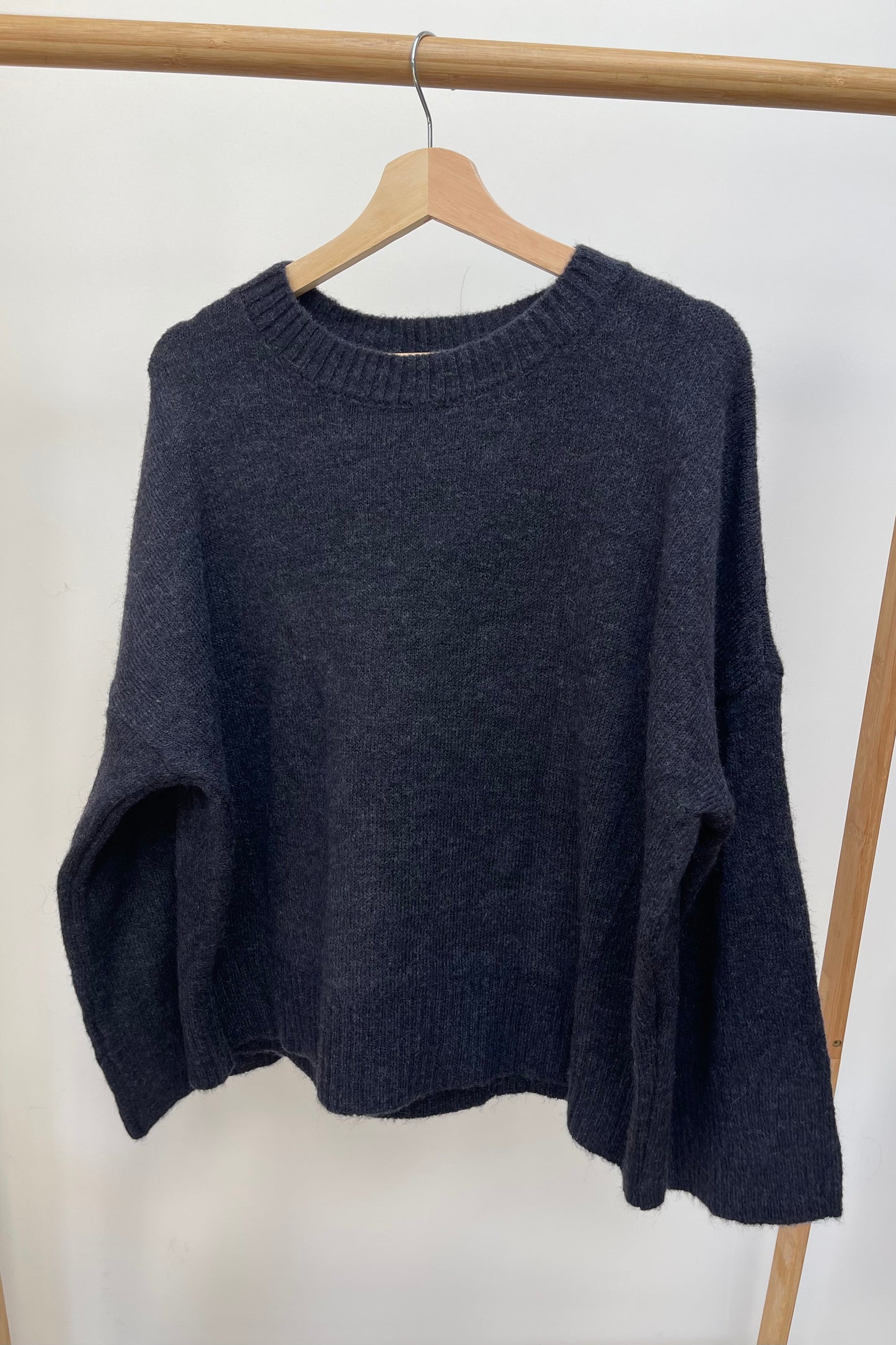 Laura Knitted Jumper -Navy