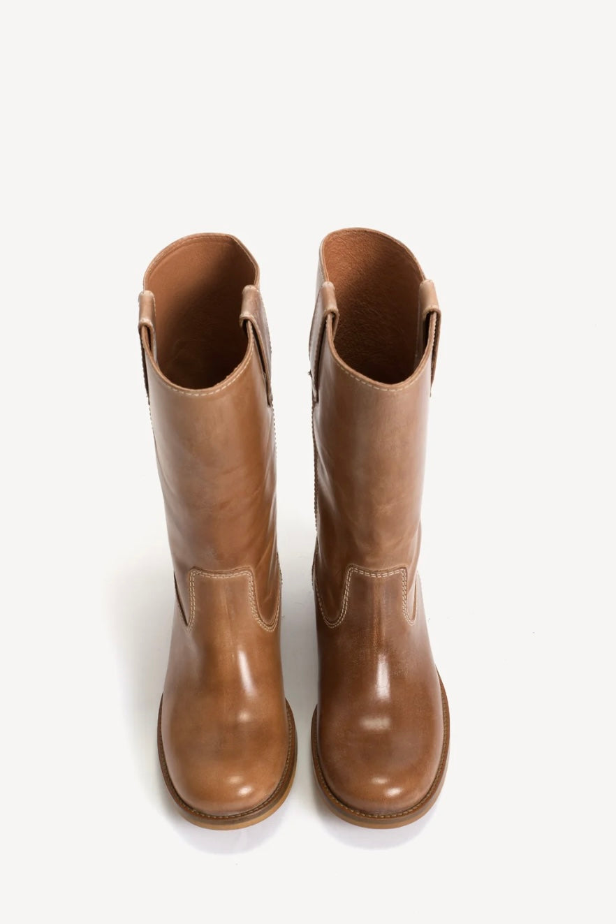 Julia Gaucho Boot in Dark Tan Escovado Leather