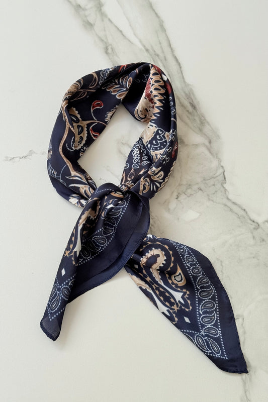 Vilja Scarf -Paisley Bird