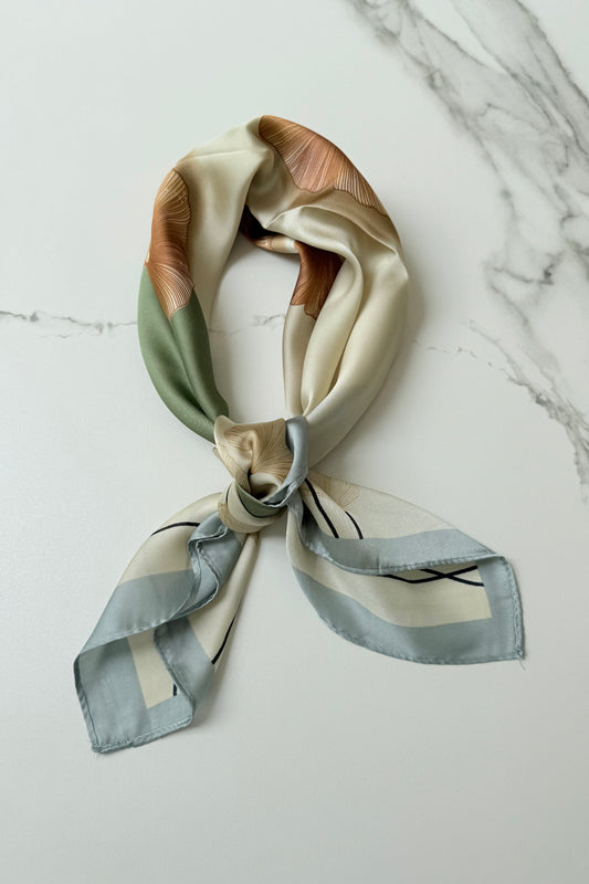 Vilja Scarf -Khaki Flower