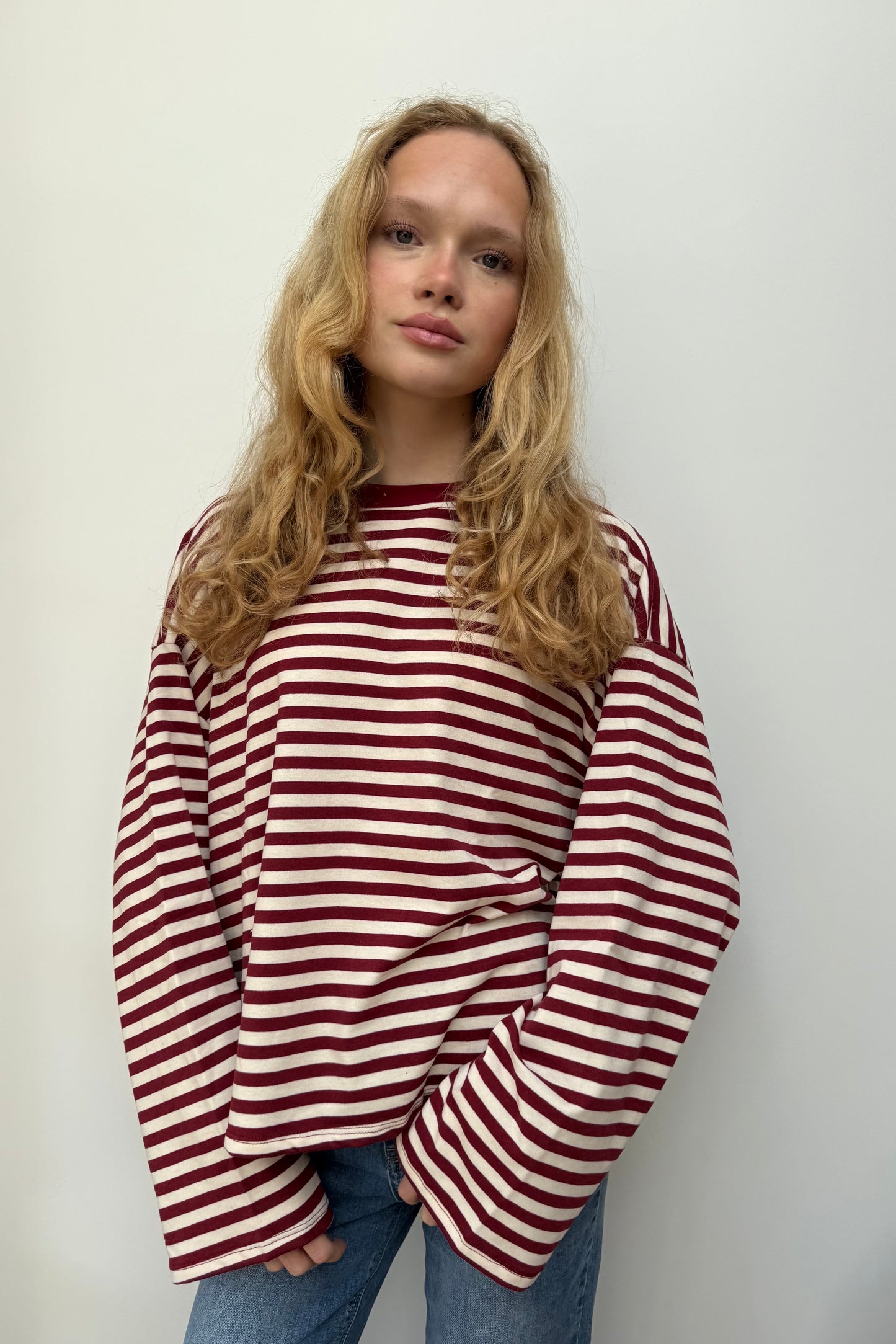 Anna Crewneck -Bordeaux - Øst London