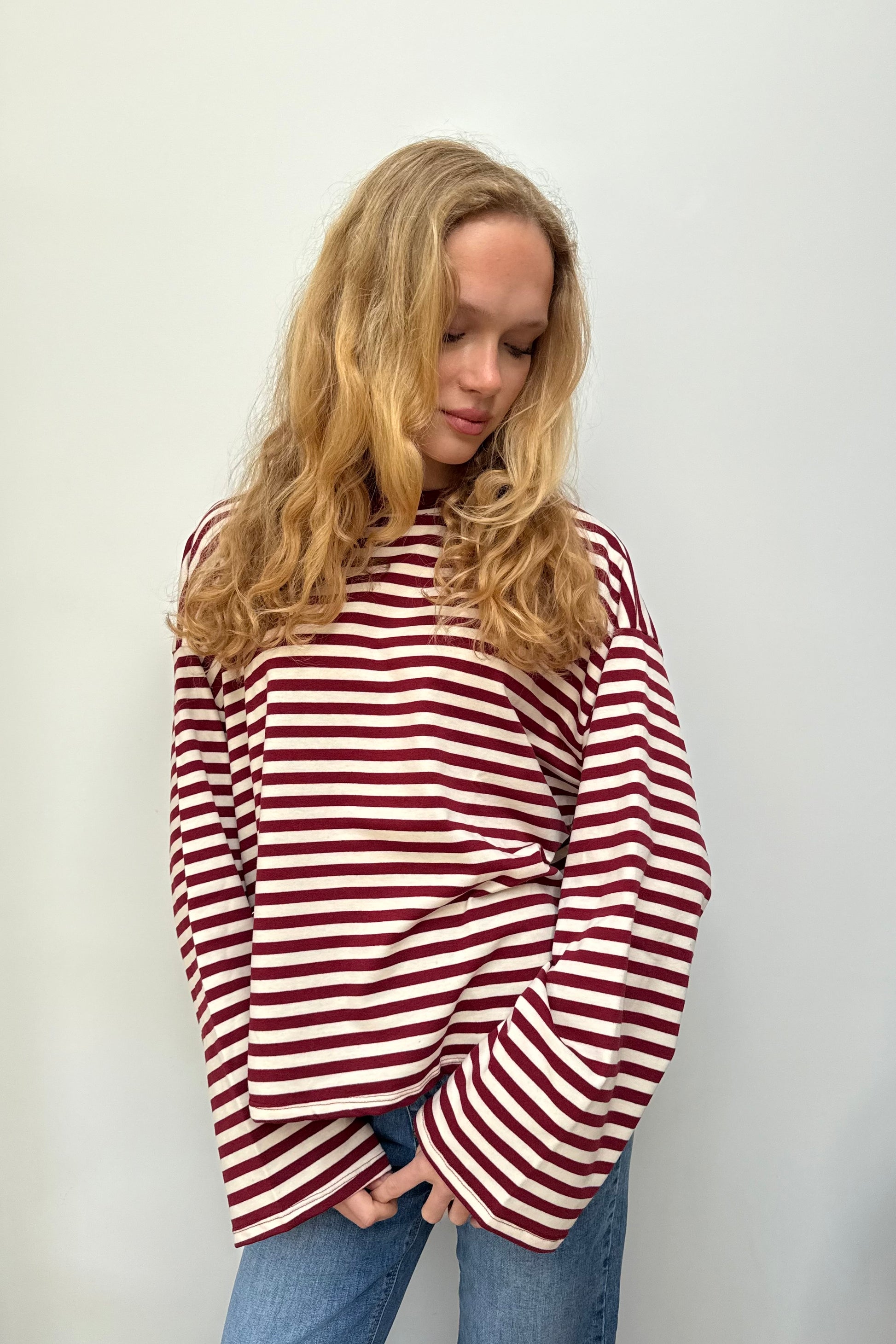 Anna Crewneck -Bordeaux - Øst London