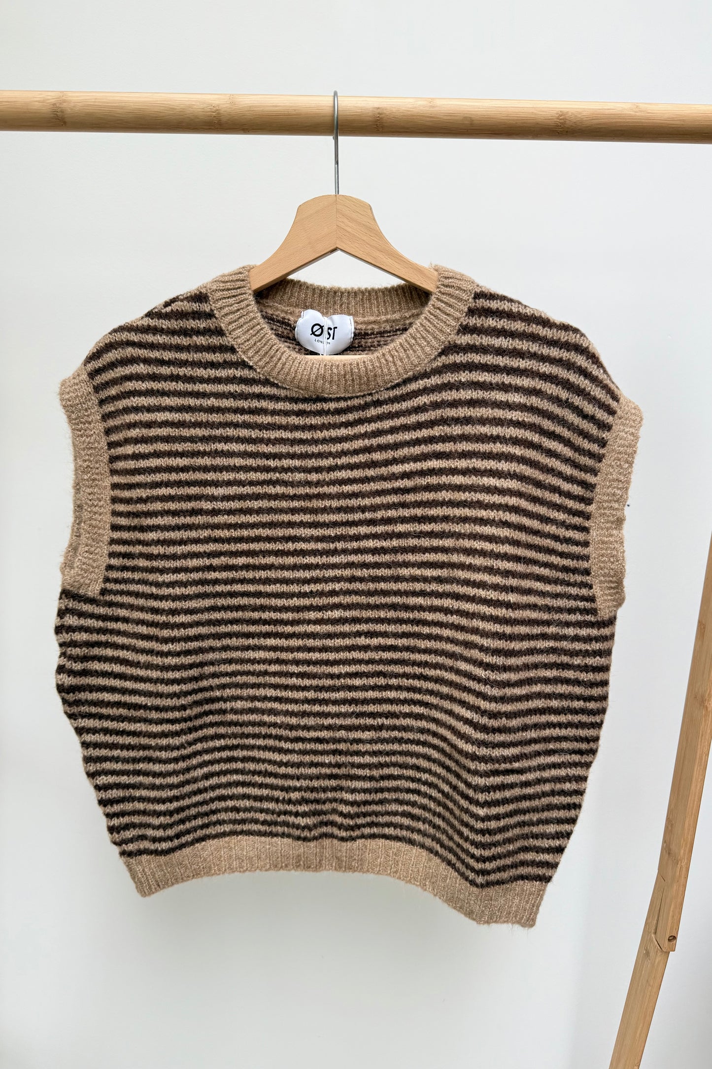 Alma Wool Vest -Brown