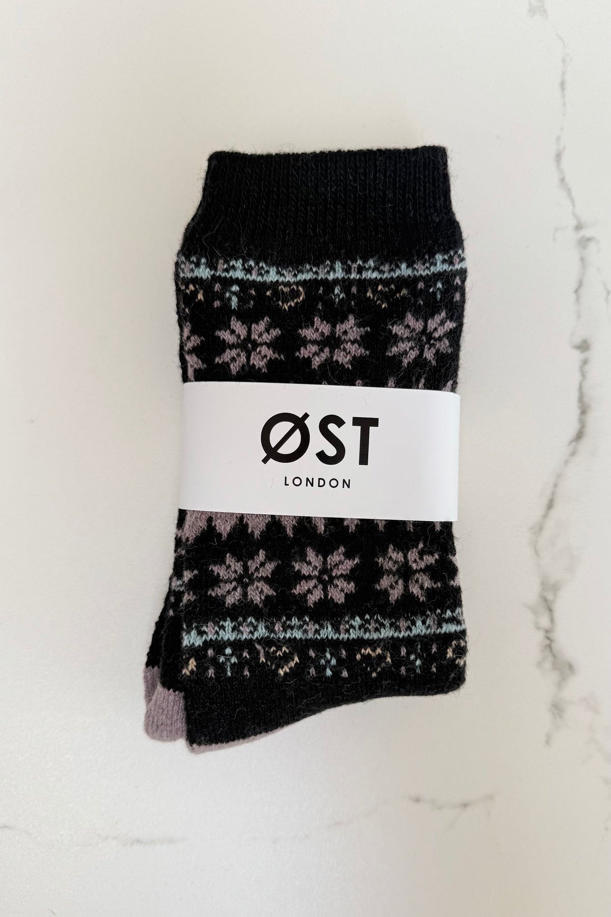 Snowflake Fluffy Socks -Black