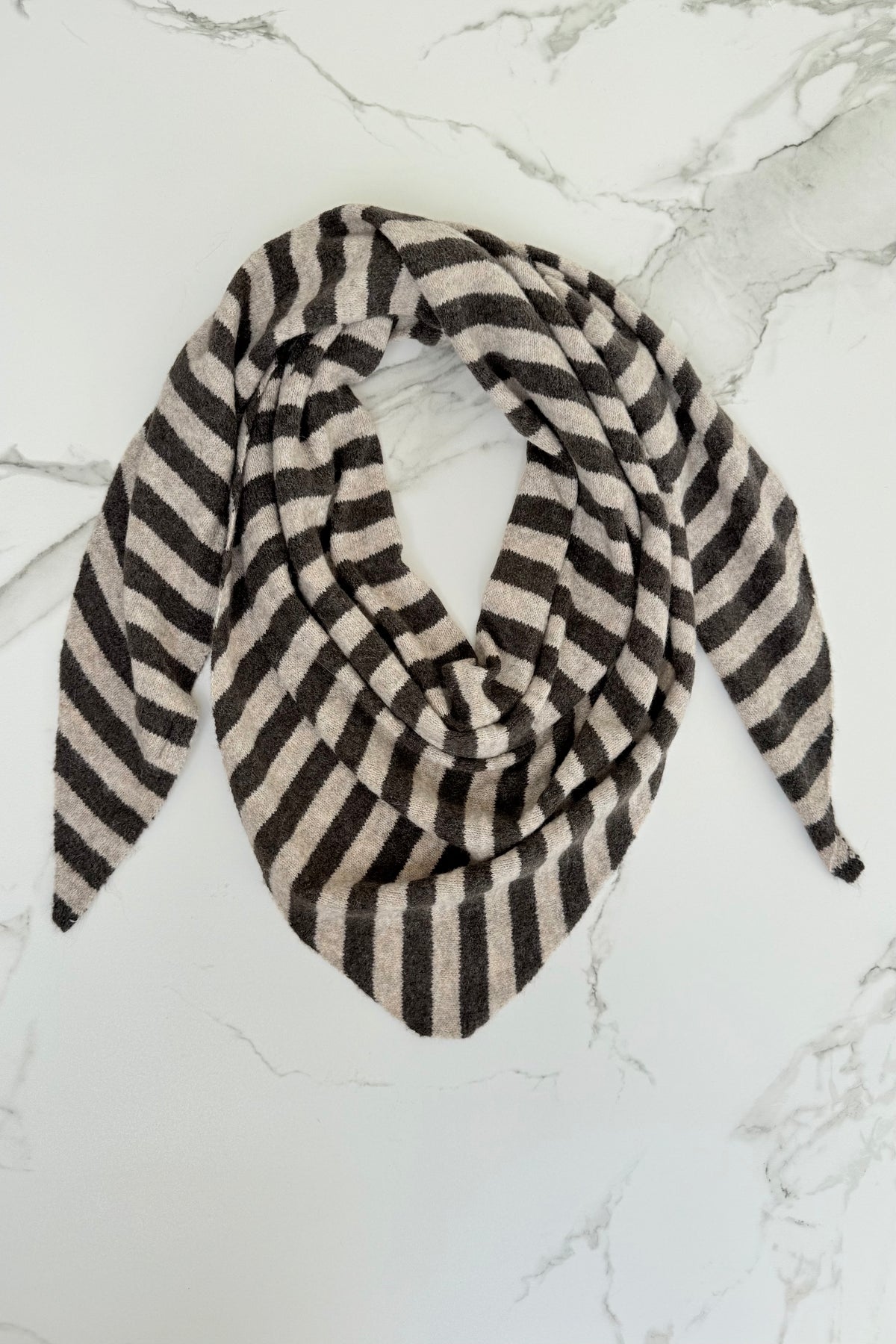 Nordic Stripe Triangel Scarf -Coffe/Taupe
