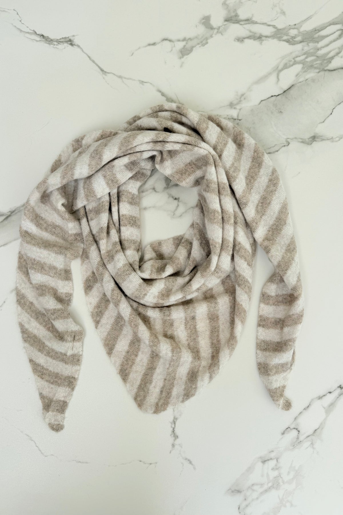 Nordic Stripe Triangel Scarf -Cream/Taupe
