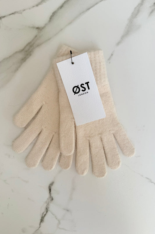 Clara Angora Gloves -Cream