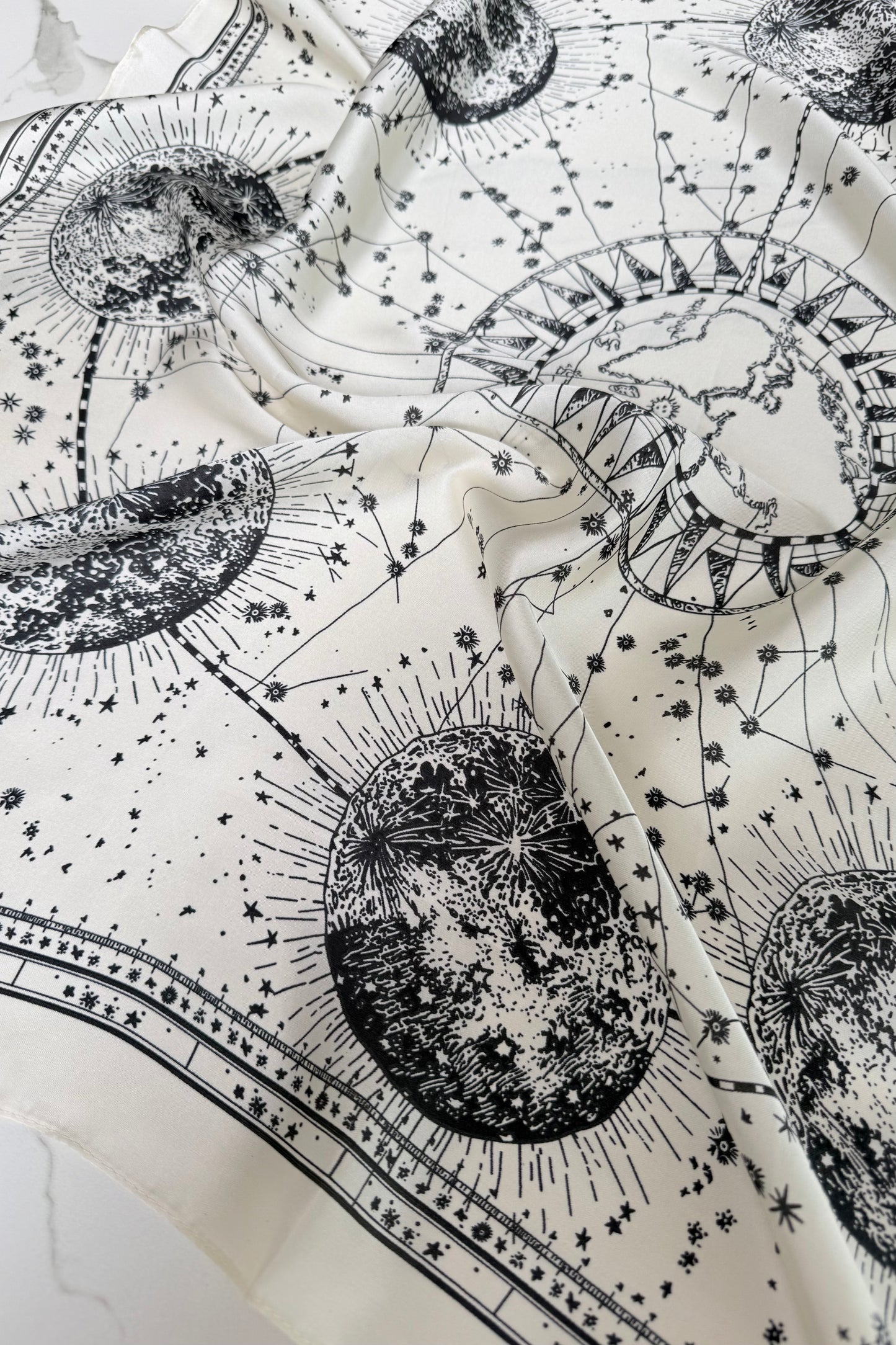 Vilja Silk Scarf -Astrology Cream - Øst London