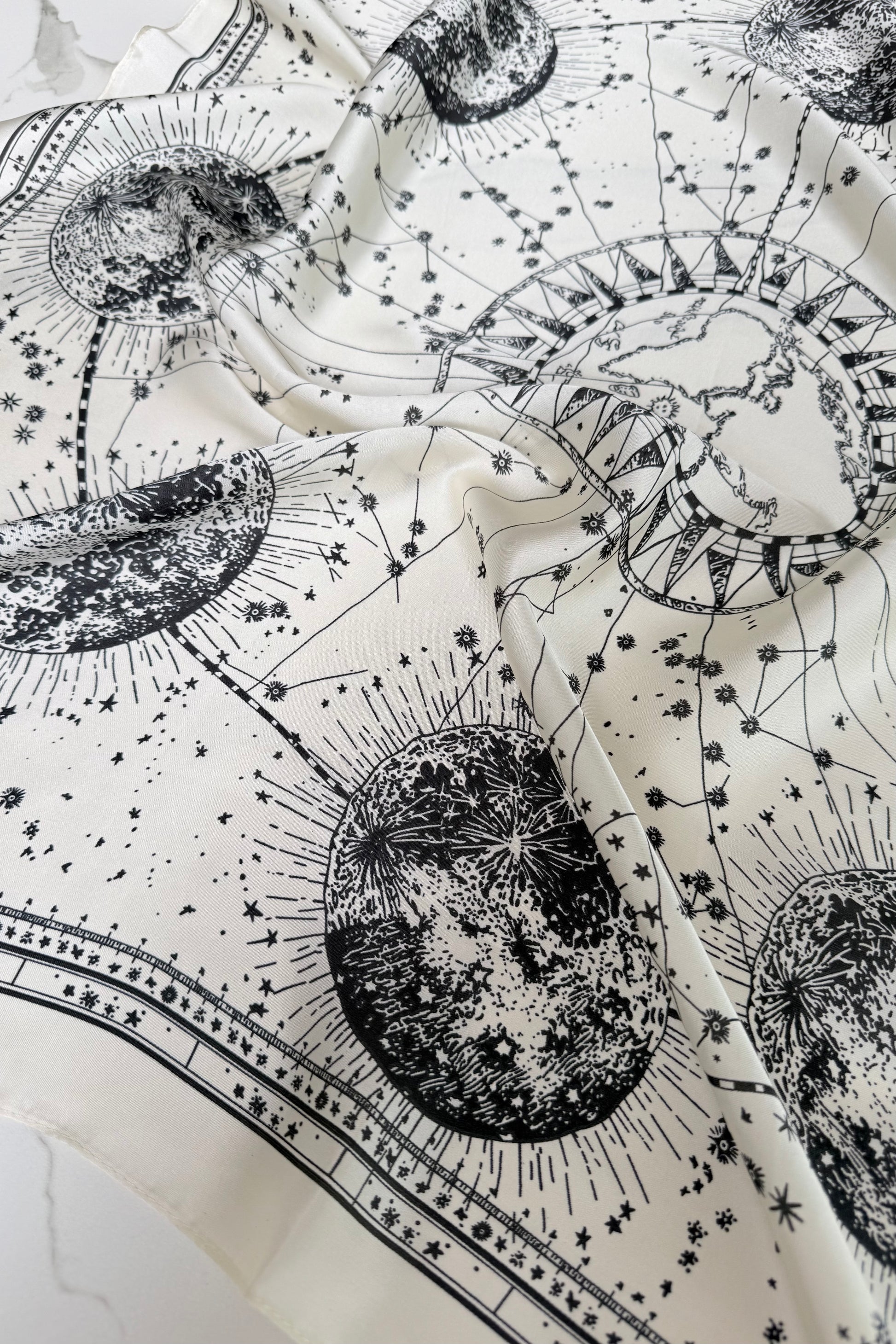 Vilja Silk Scarf -Astrology Cream - Øst London