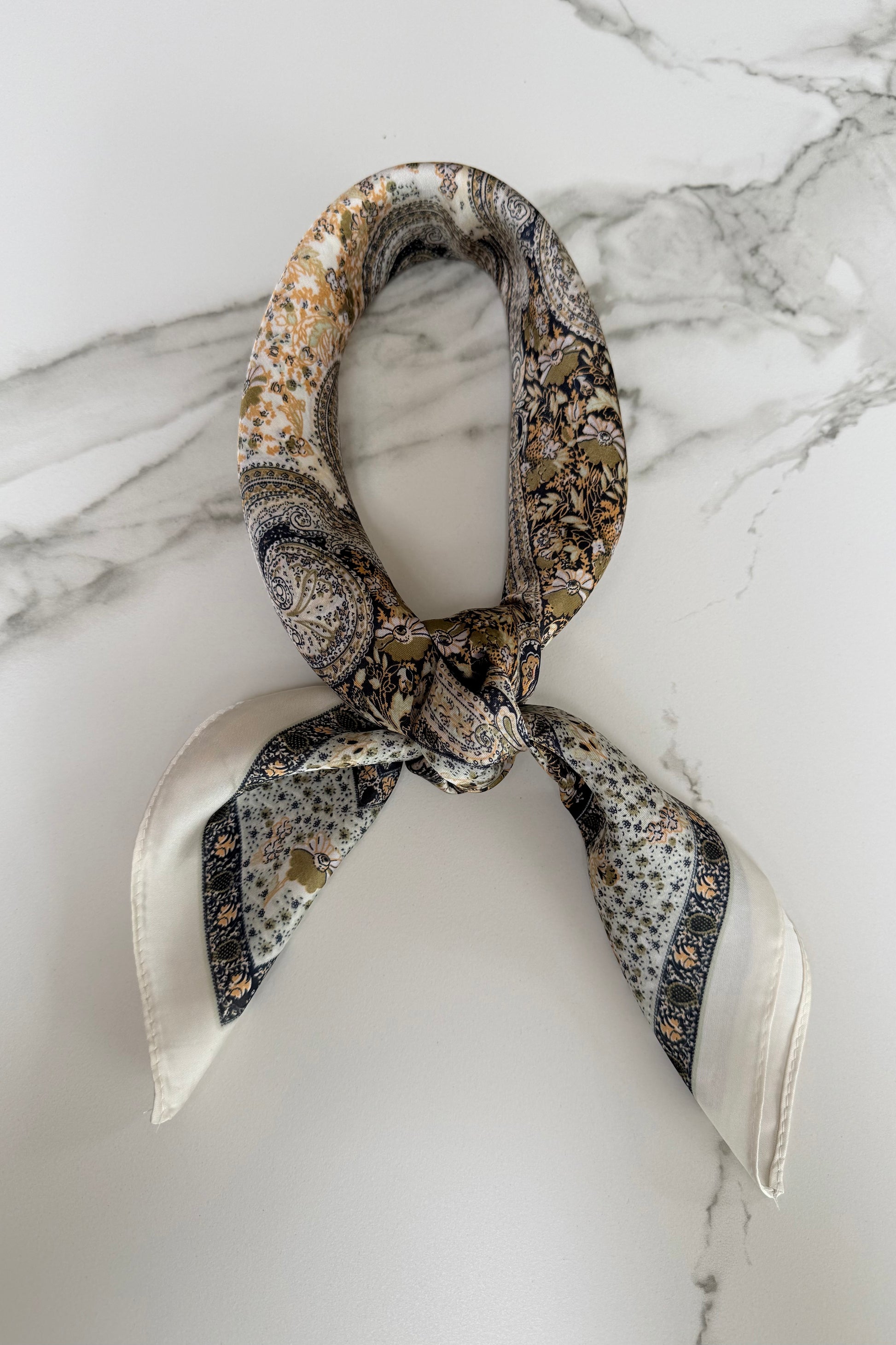Vilja Silk Scarf -Paisley Taupe - Øst London
