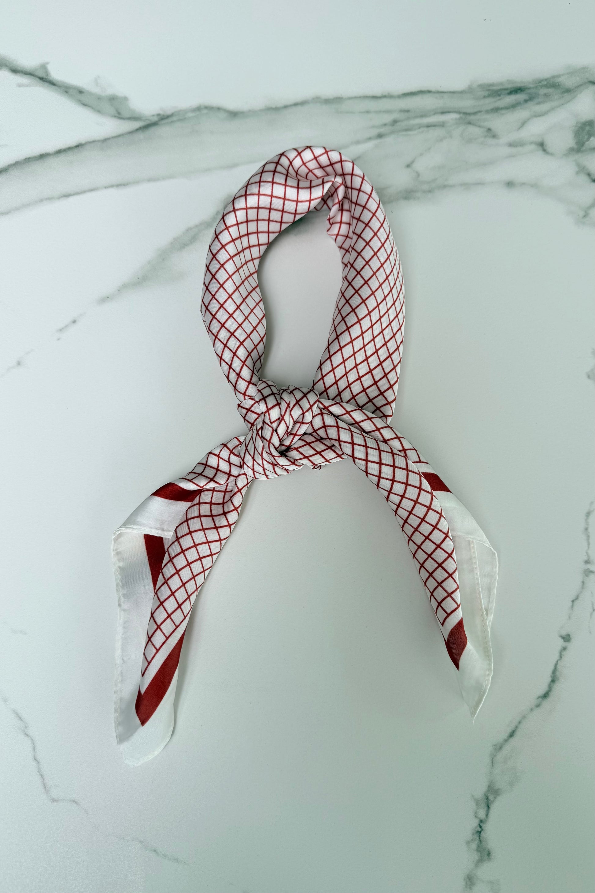 Vilja Silk Scarf -Grid Red - Øst London