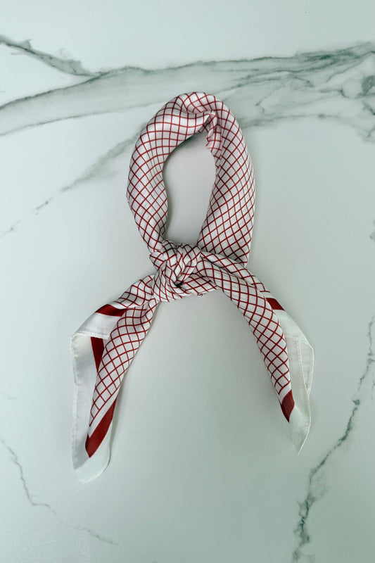 Vilja Silk Scarf -Grid Red - Øst London