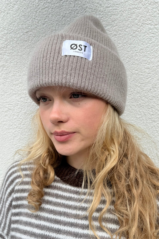 Clara Angora Beanie -Brown - Øst London
