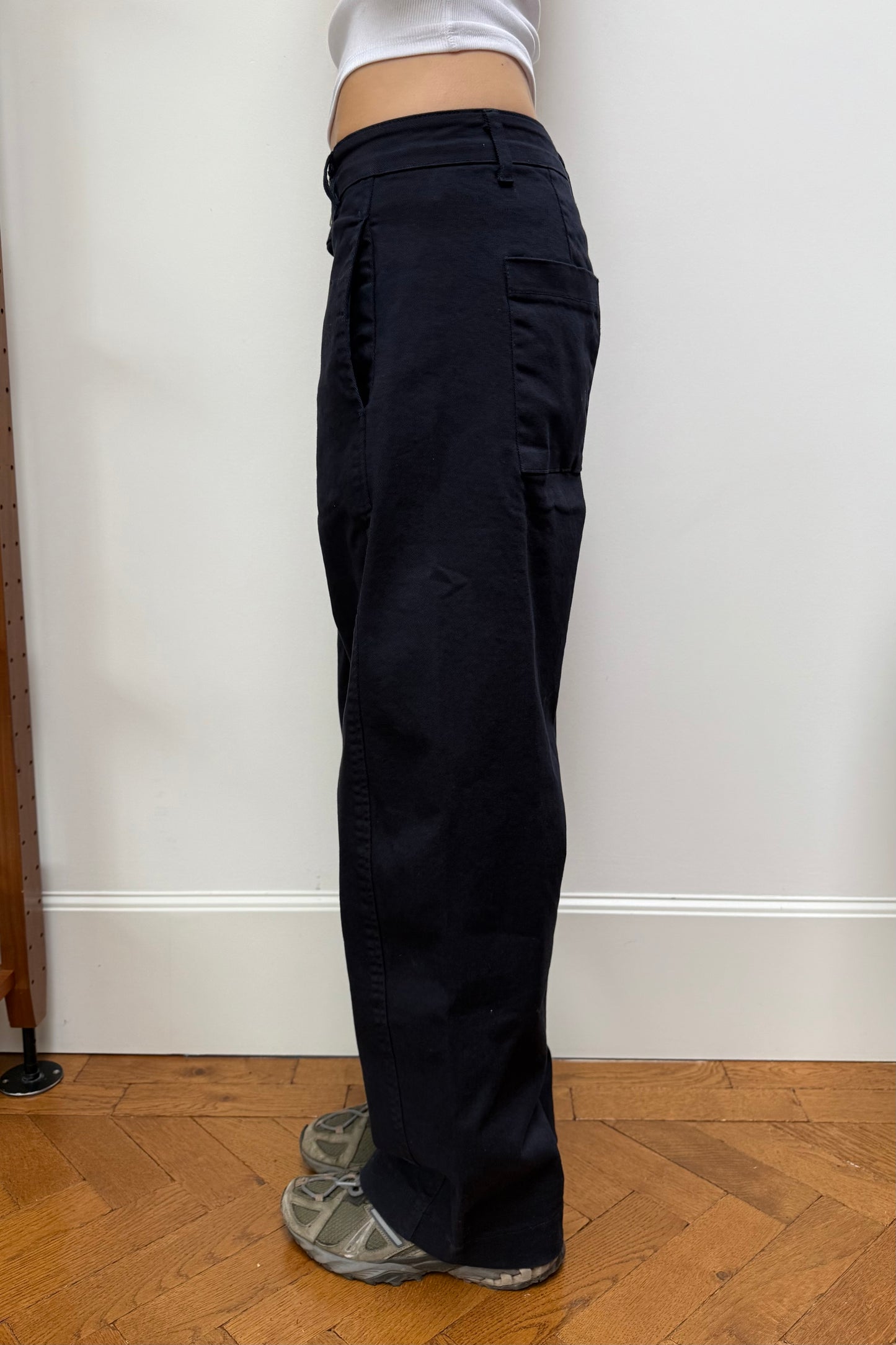 Lisa Barrel Trousers -Navy