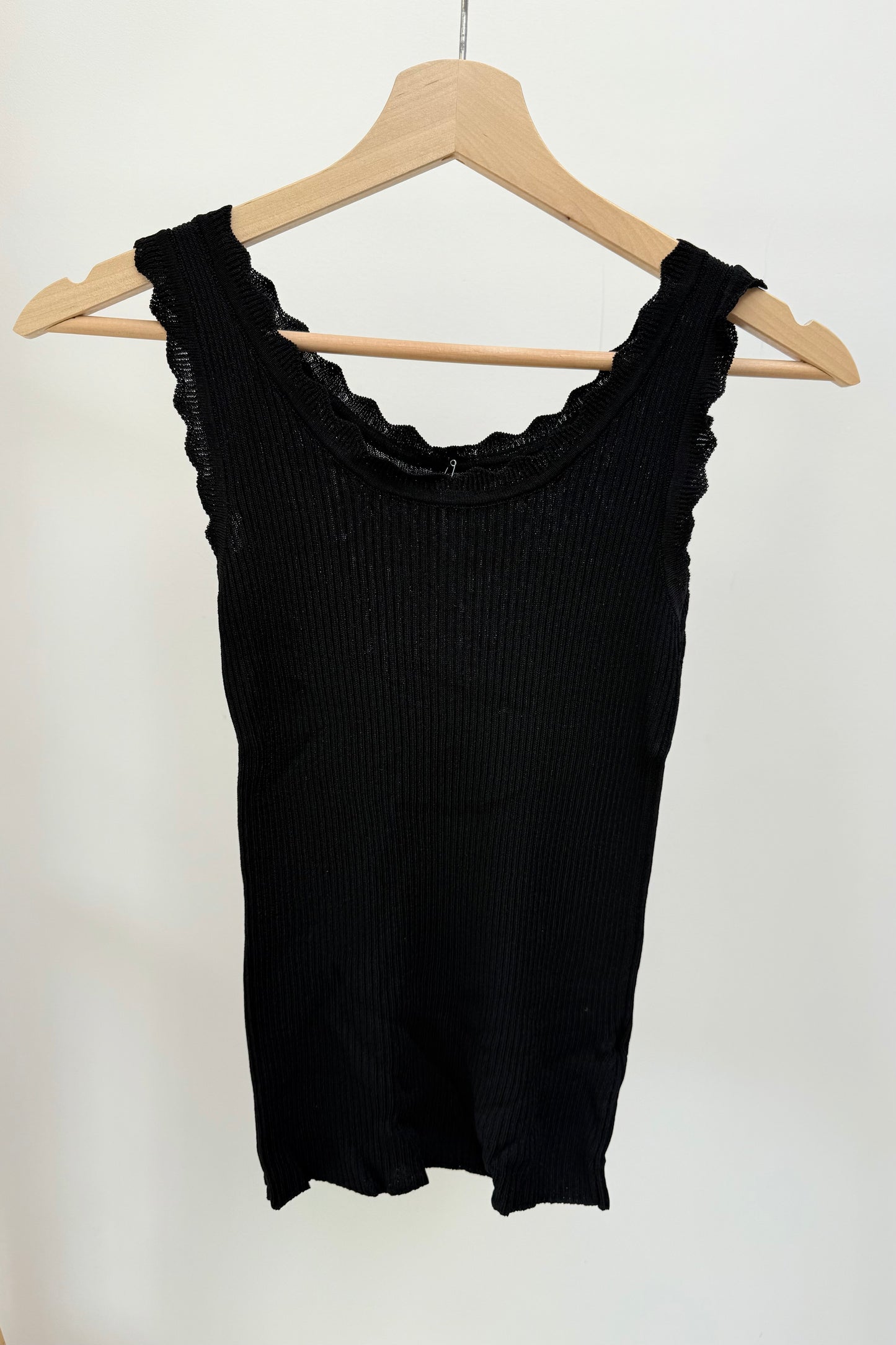 Andrea Tank Top -Black - Øst London