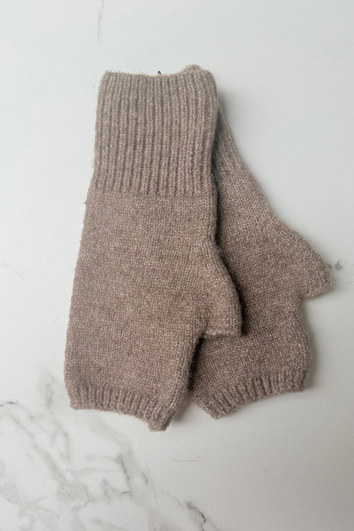 Ellie Cashmere Blend Mittens -Dark Taupe