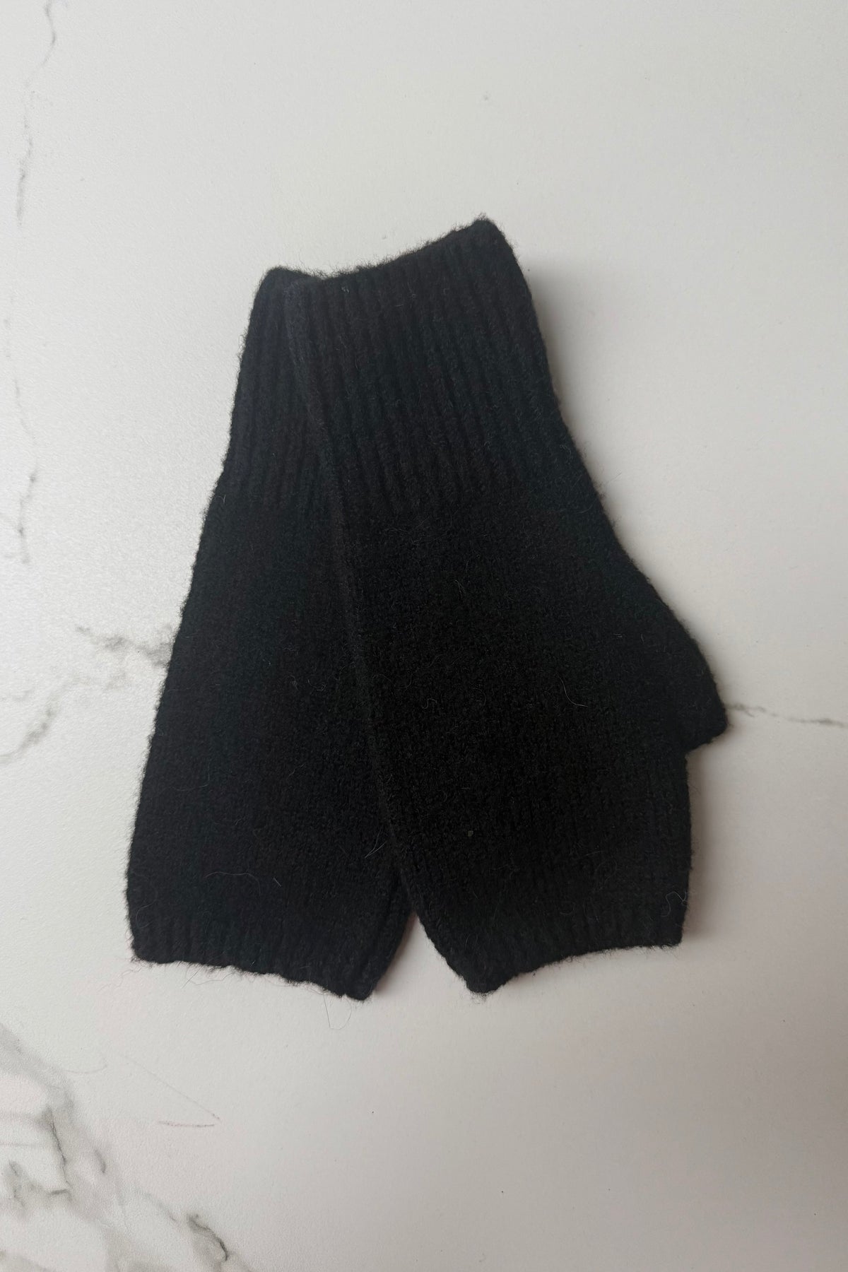 Ellie Cashmere Blend Mittens -Black