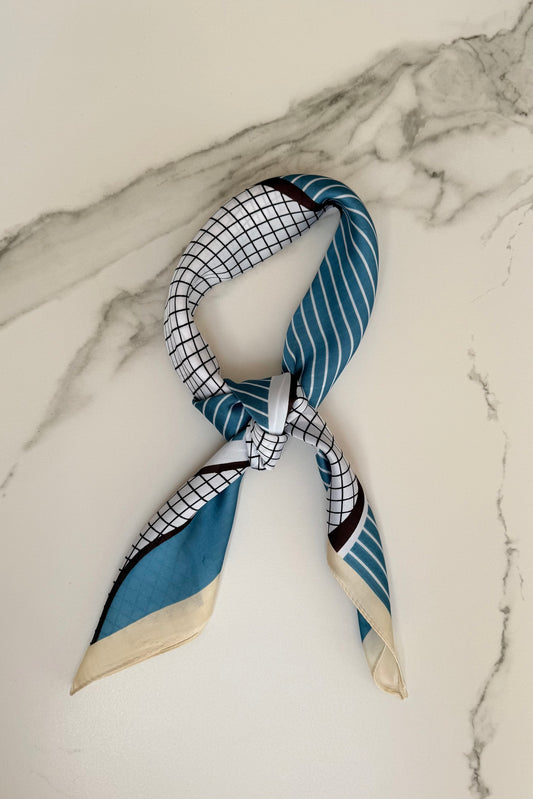 Vilja Silk Scarf -Retro Blue Wave
