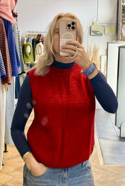 Kathrine Mohair Vest -Red