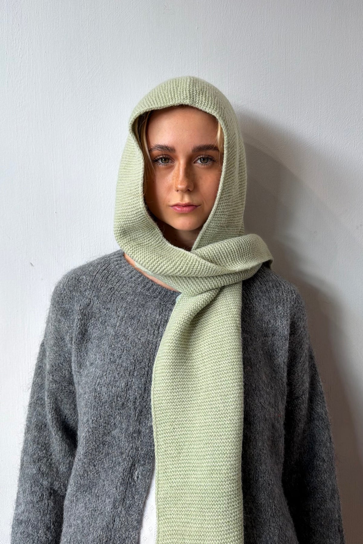 Alexandra Hooded Scarf -Mint