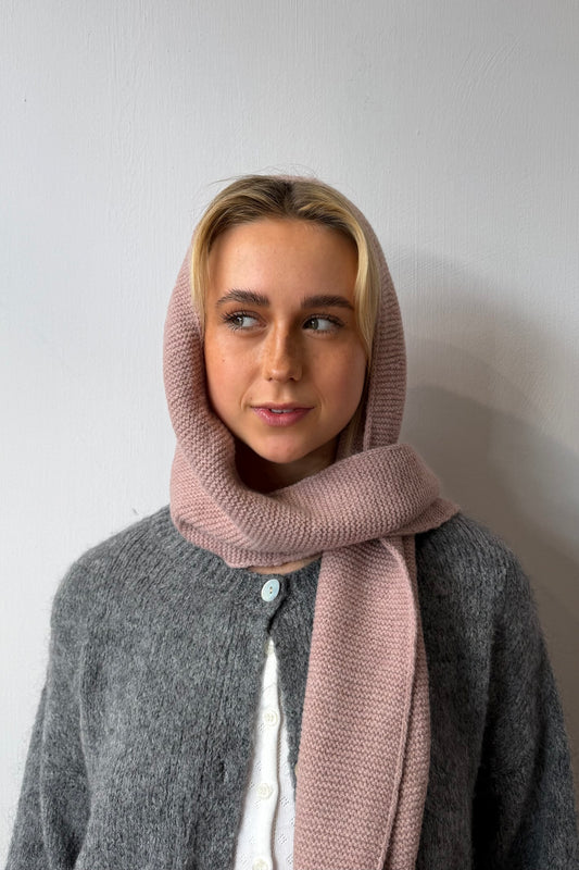 Alexandra Hooded Scarf -Rosa