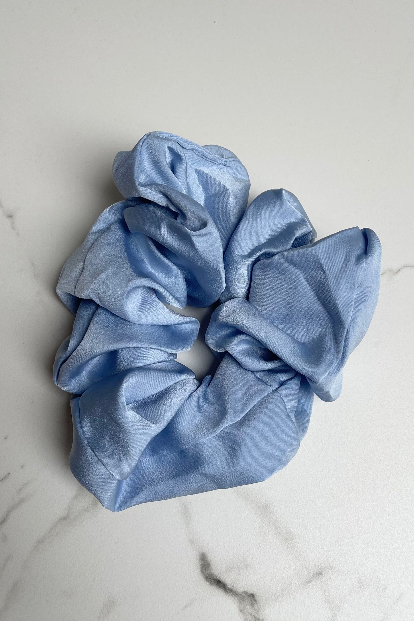 Viola Mega Scrunchie