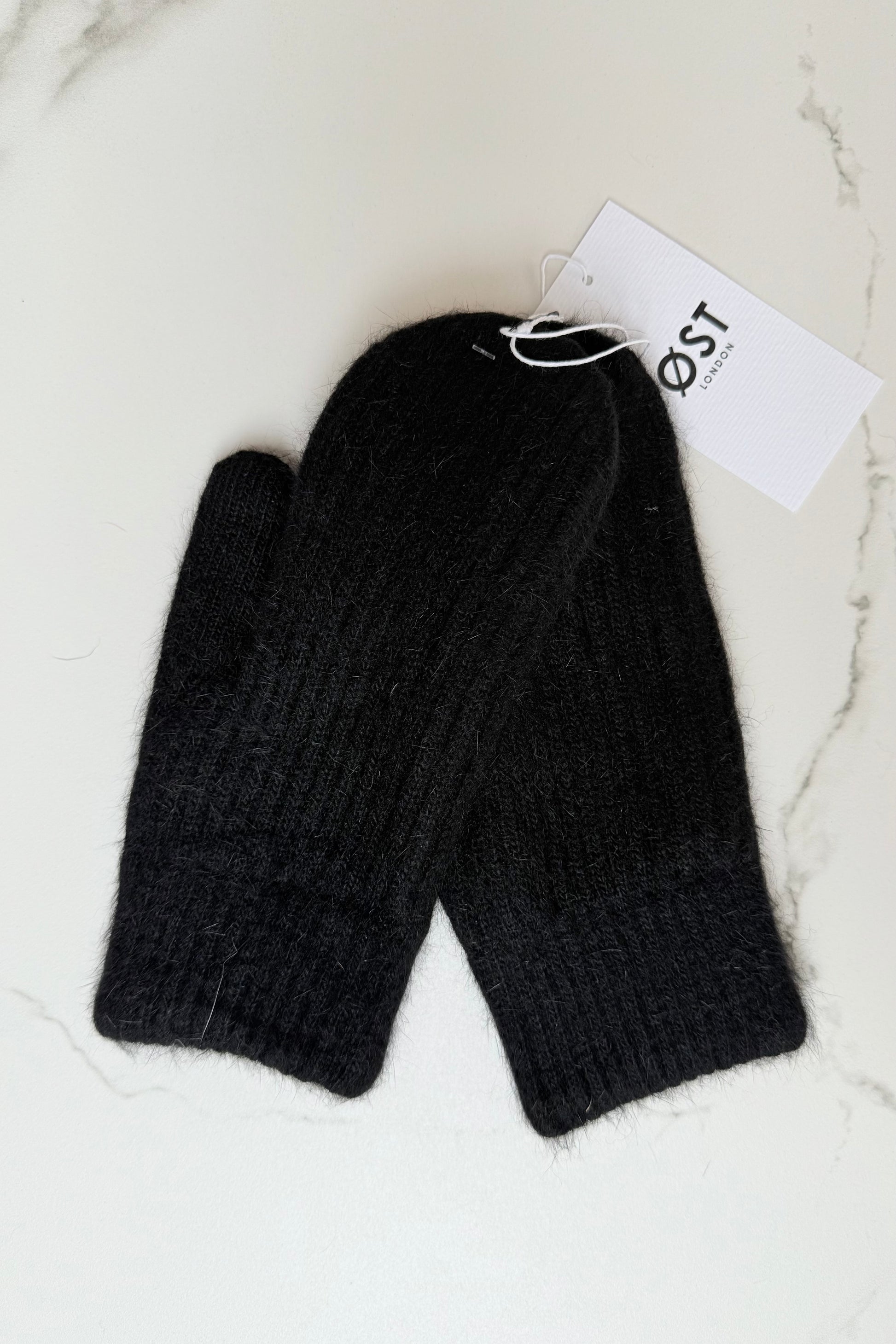 Fluffy Angora Mittens -Black - Øst London