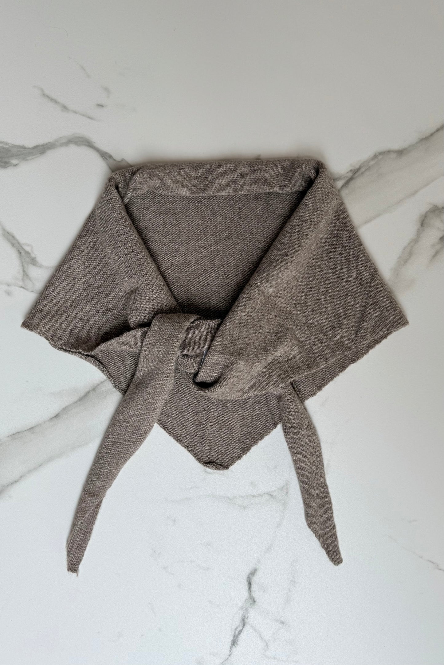 Dina Cashmere Triangle Scarf -Taupe