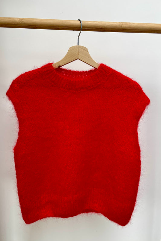 Mohair waistcoat round neck Red