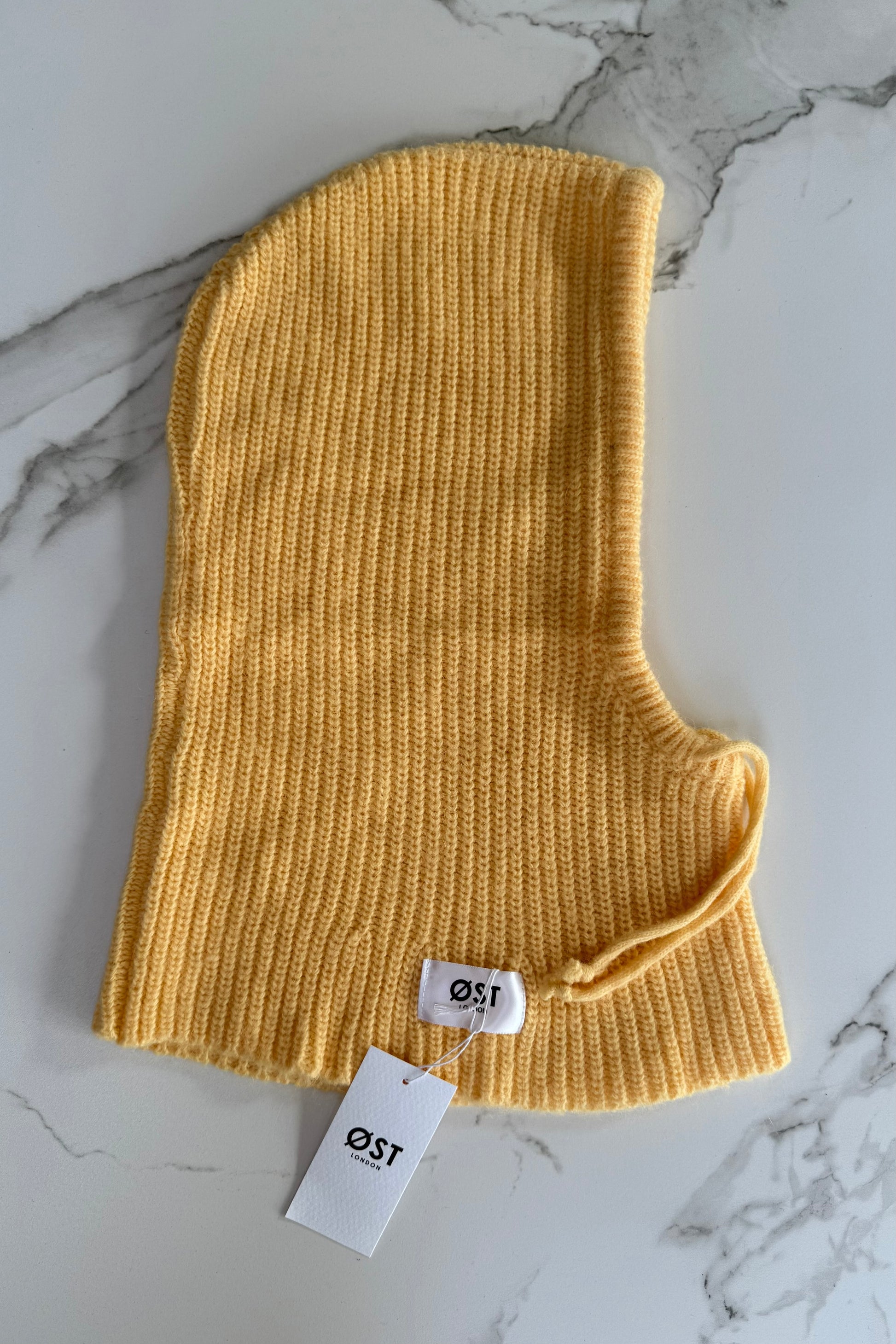 Marie Mohair  Balaclava -Butter Yellow - Øst London
