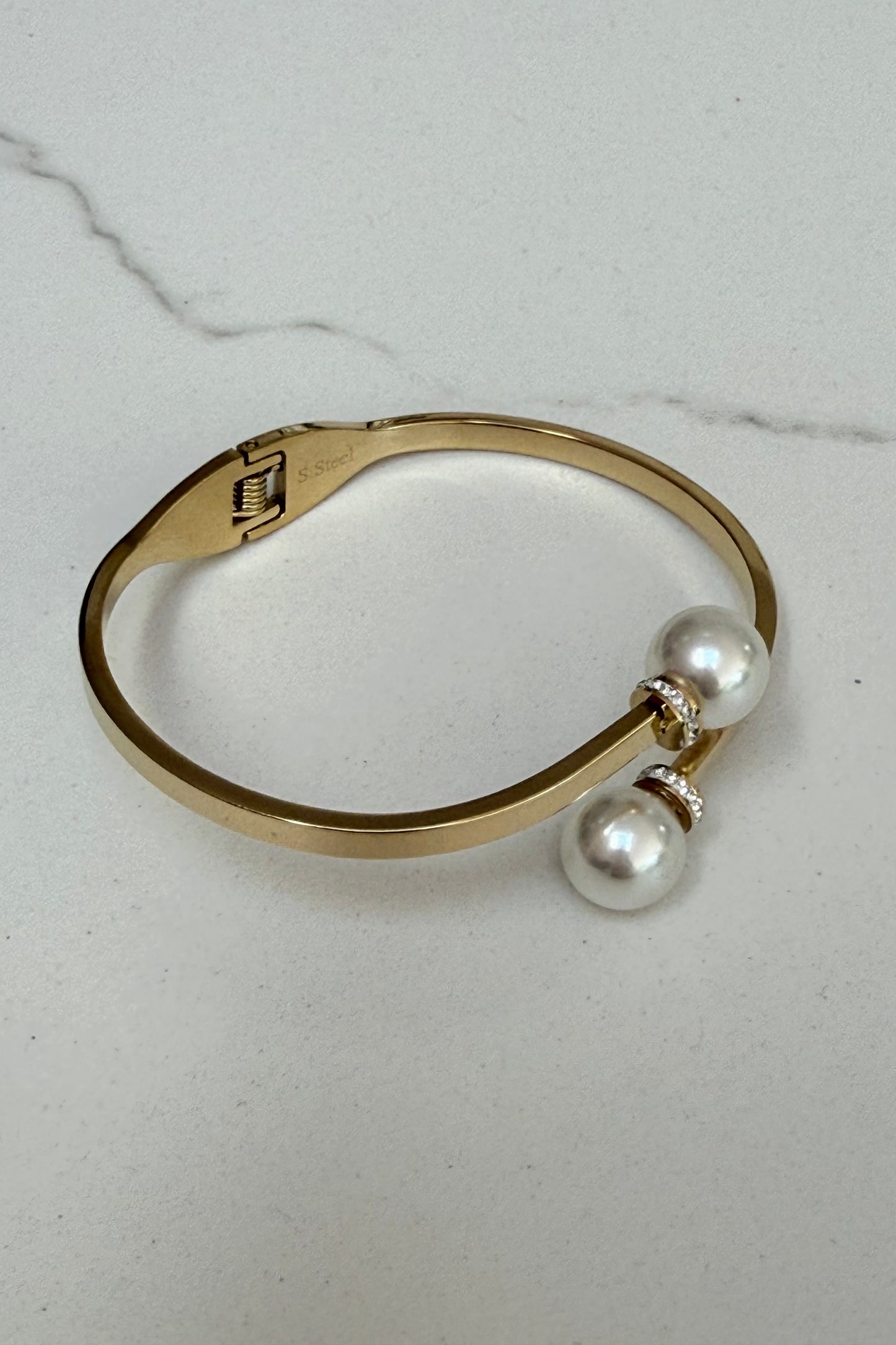 Bracelet -Gold