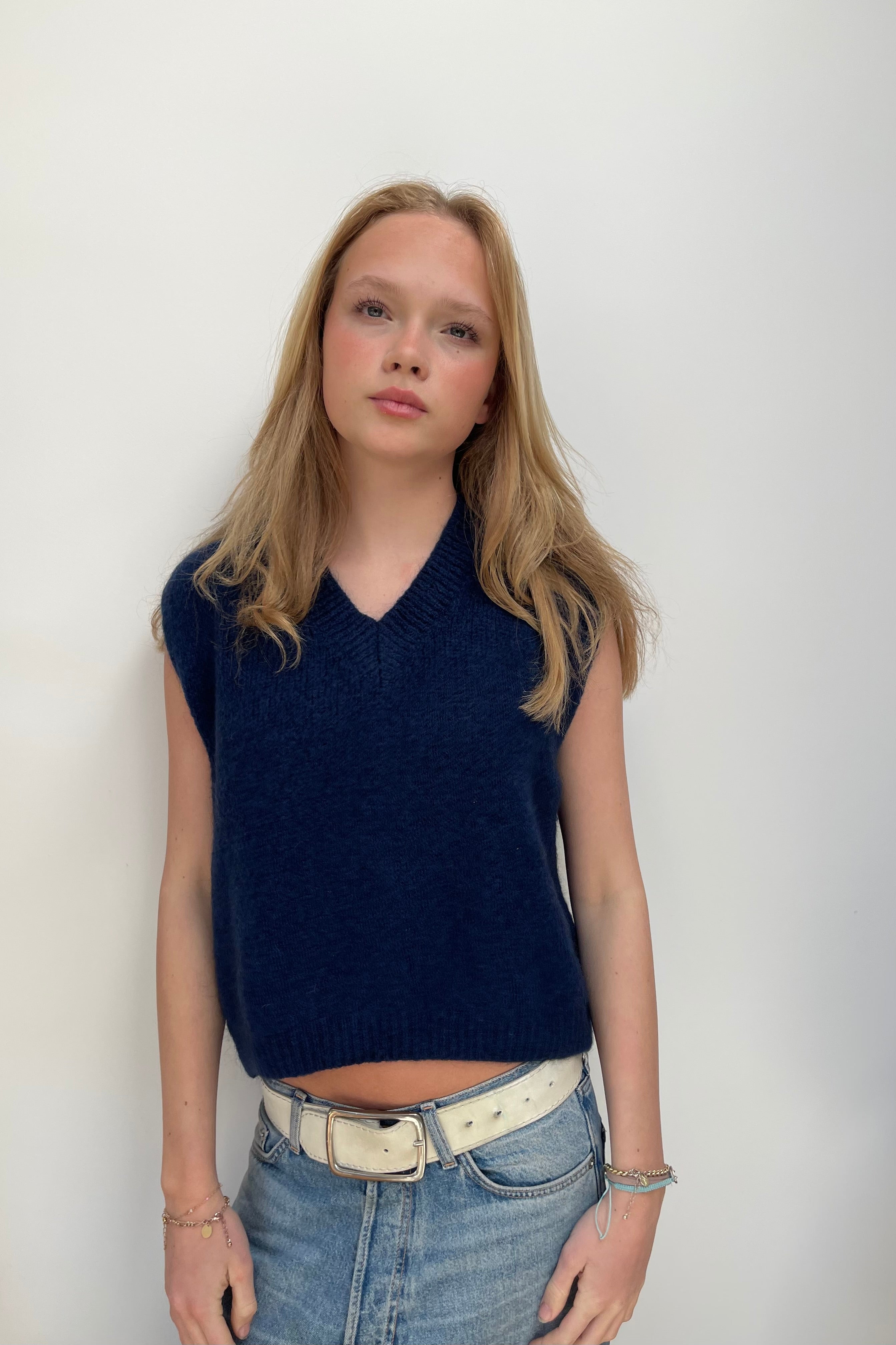 Tessa Mohair Vest -Navy – Øst London