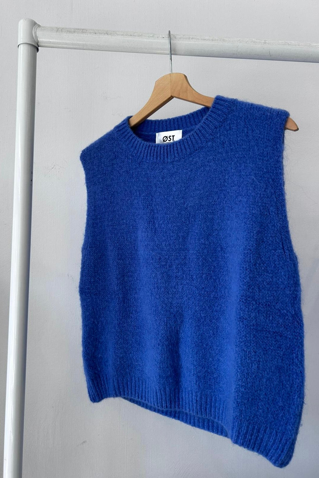 Kathrine Mohair Crewneck Vest -Cornflower Blue