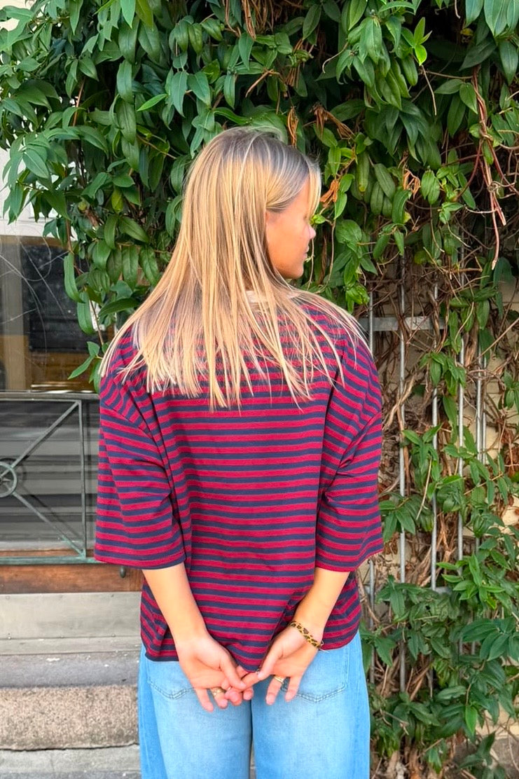 Else Striped T-Shirt -Navy/Burgundy