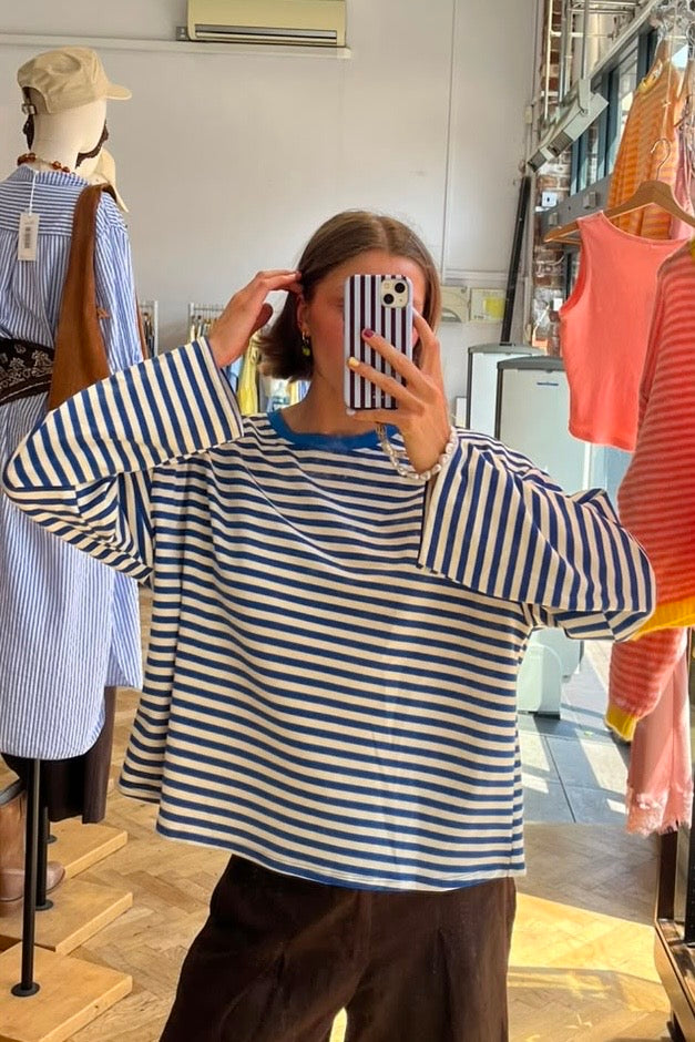 Anna Crewneck -Royal/White - Øst London