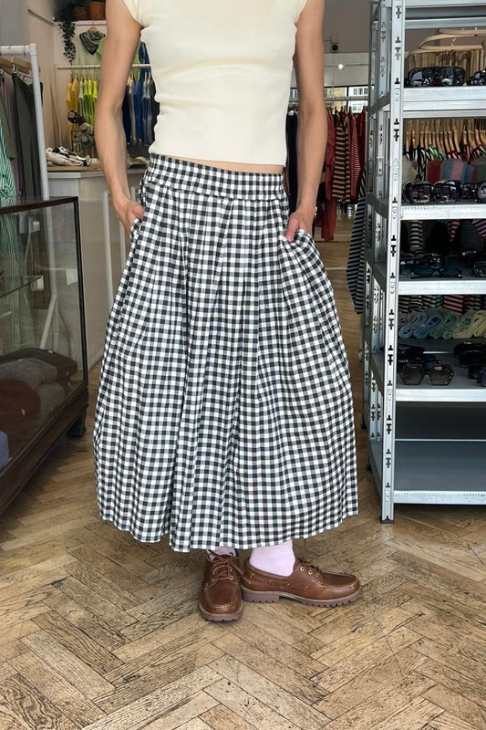 Malene Medi Gingham Skirt -Black - Øst London